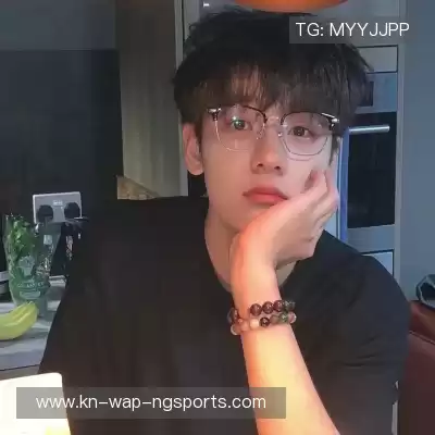 裘炼楠